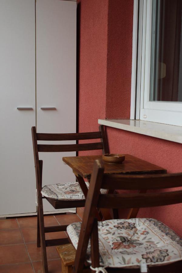 Studio Apartman Ivano Apartamento Ðakovo Exterior foto